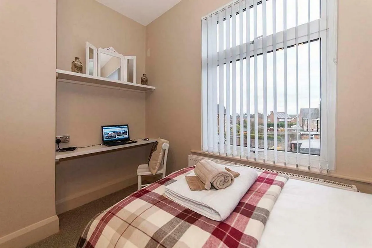 Illume House Villa Stockton-on-Tees Holiday home